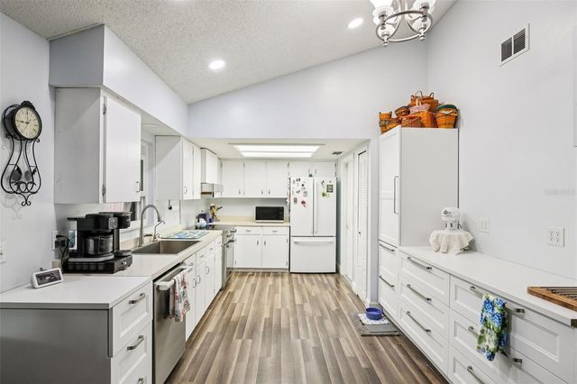 3613 COPPERTREE CIRCLE, Brandon, FL 33511