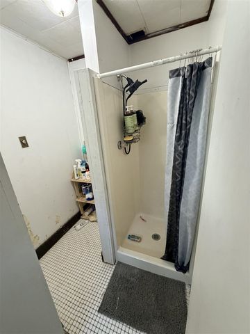 1607 Elwood Street, Muskegon, MI 49442
