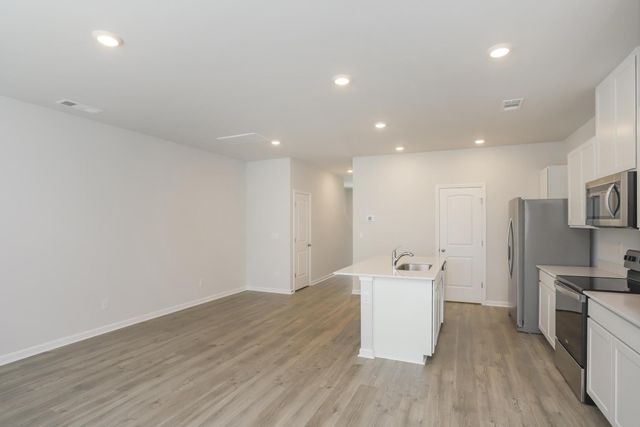 250 Hazel Ln, Lebanon, TN 37087