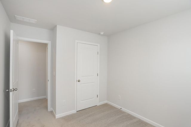250 Hazel Ln, Lebanon, TN 37087
