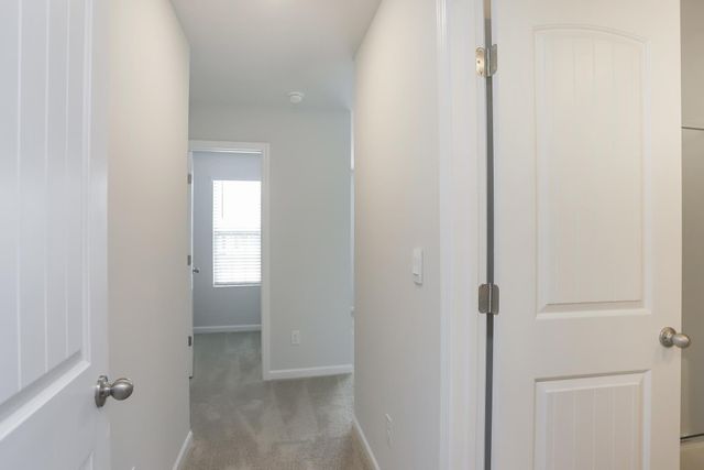 250 Hazel Ln, Lebanon, TN 37087