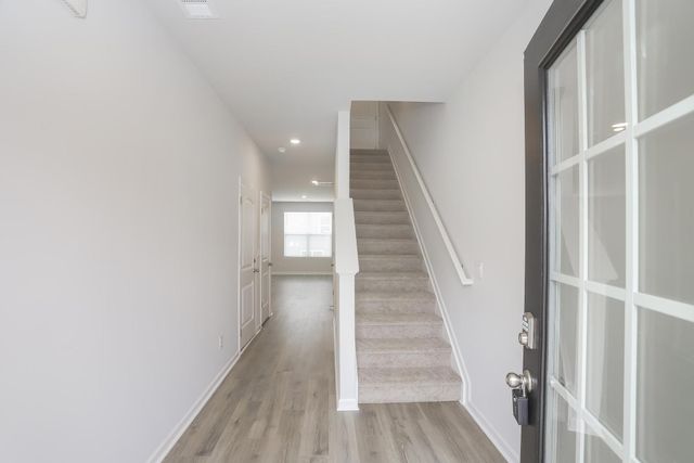 250 Hazel Ln, Lebanon, TN 37087