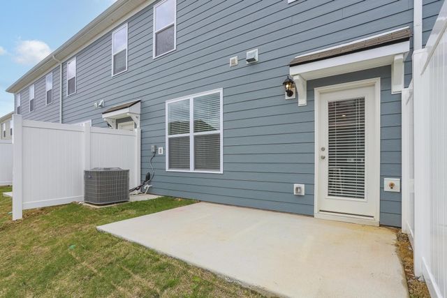 250 Hazel Ln, Lebanon, TN 37087