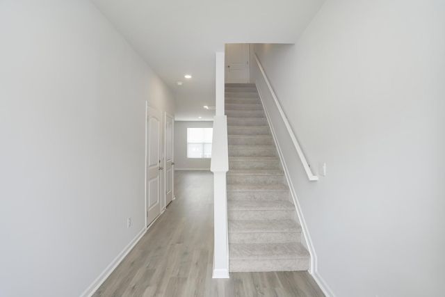 250 Hazel Ln, Lebanon, TN 37087