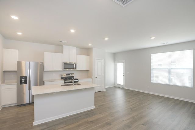 250 Hazel Ln, Lebanon, TN 37087