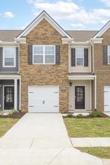 250 Hazel Ln, Lebanon, TN 37087