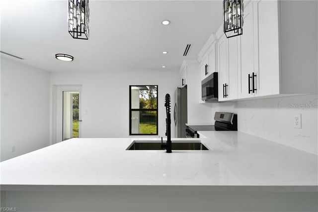 3417 57TH STREET W, Lehigh Acres, FL 33971