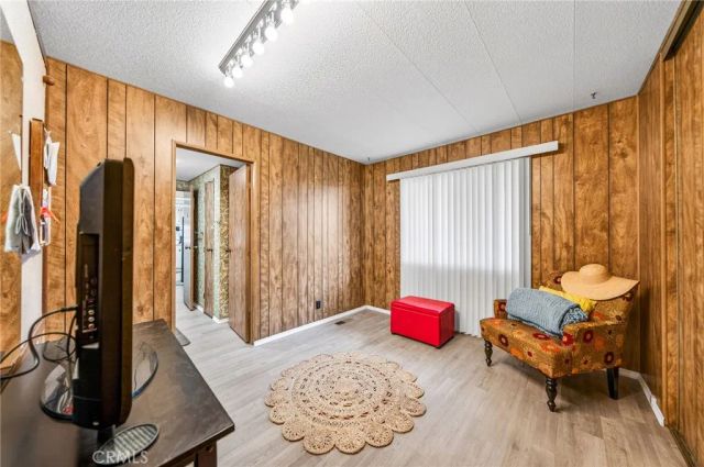 2662 Silver Oak Way, Hemet, CA 92545