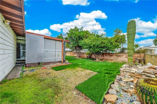 2662 Silver Oak Way, Hemet, CA 92545