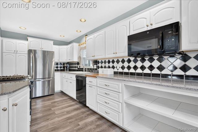 9188 Highland Drive, Grosse Ile Township, MI 48138