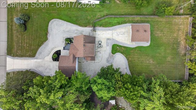 9188 Highland Drive, Grosse Ile Township, MI 48138