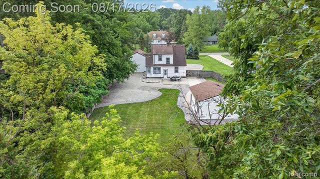 9188 Highland Drive, Grosse Ile Township, MI 48138