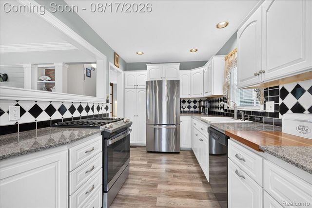 9188 Highland Drive, Grosse Ile Township, MI 48138