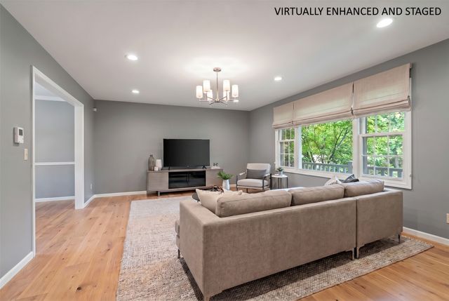5441 TERRACE Drive, Erie, PA 16505