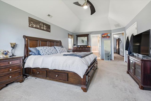 22124 Meadow Lake Place, Richton Park, IL 60471