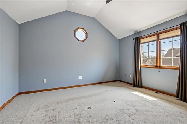 22124 Meadow Lake Place, Richton Park, IL 60471