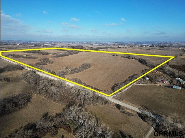 9334 W Van Dorn Street, Lincoln, NE 68532