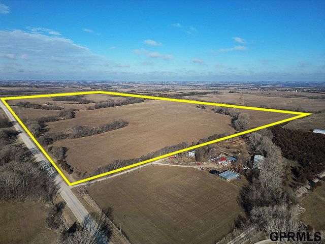 9334 W Van Dorn Street, Lincoln, NE 68532