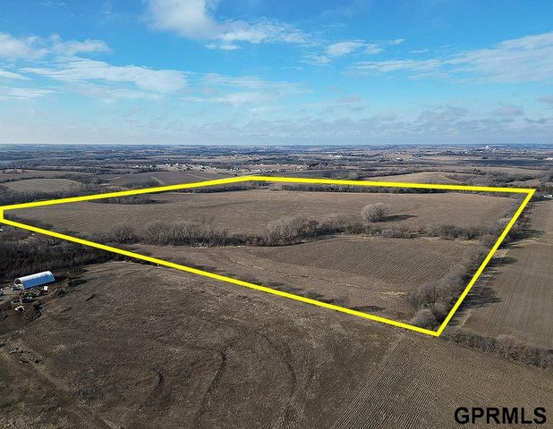 9334 W Van Dorn Street, Lincoln, NE 68532