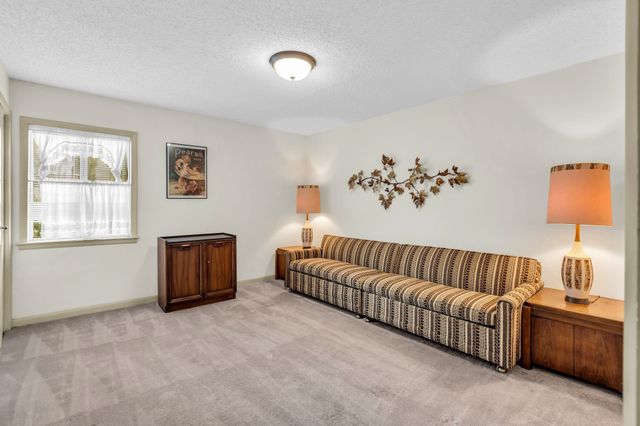 21 Vaughns Gap Rd A22, Nashville, TN 37205