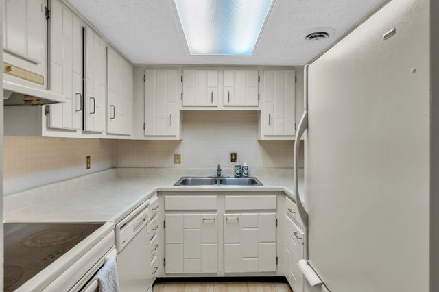 21 Vaughns Gap Rd A22, Nashville, TN 37205