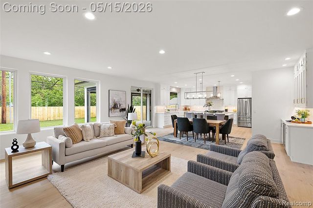 3914 Linwood Avenue, Royal Oak, MI 48073