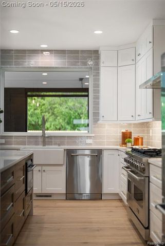 3914 Linwood Avenue, Royal Oak, MI 48073