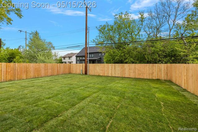 3914 Linwood Avenue, Royal Oak, MI 48073