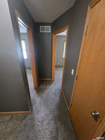 2000 NW 46 Street, Lincoln, NE 68528