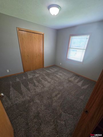 2000 NW 46 Street, Lincoln, NE 68528