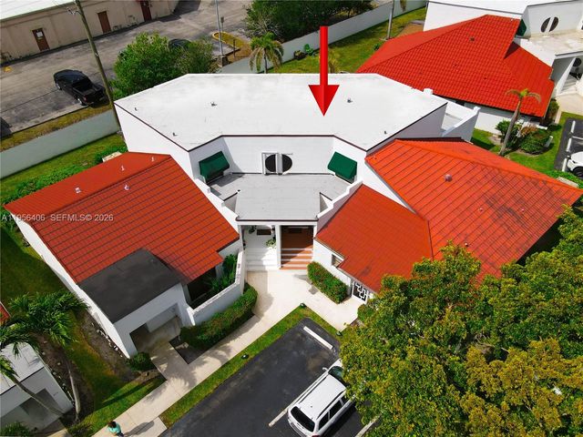 279 NW 36th Ave, Deerfield Beach, FL 33442