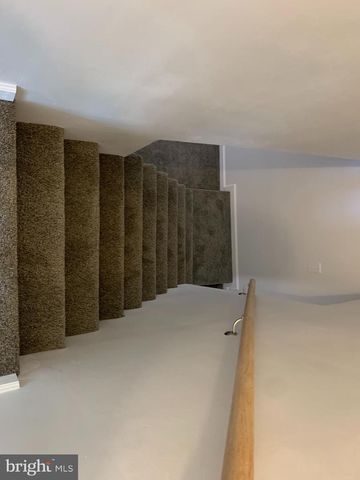 201 UNIVERSITY BLVD, Glassboro, NJ 08028