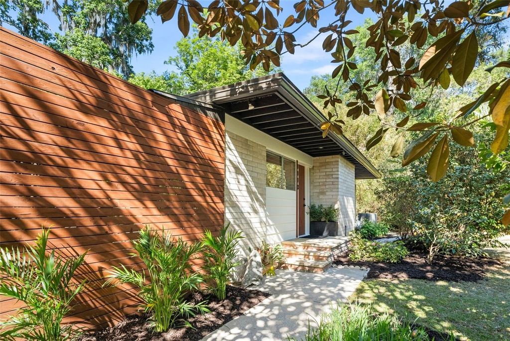 1110 NW 36TH ROAD, Gainesville, FL 32609