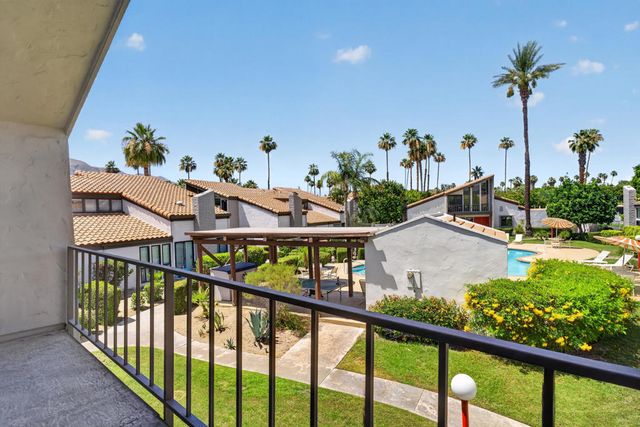 1722 E Camino Parocela, Palm Springs, CA 92264