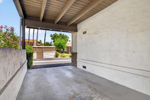 1722 E Camino Parocela, Palm Springs, CA 92264