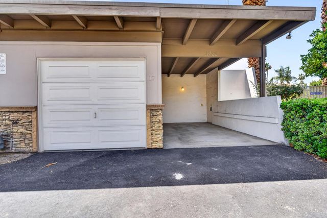 1722 E Camino Parocela, Palm Springs, CA 92264
