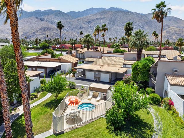 1722 E Camino Parocela, Palm Springs, CA 92264