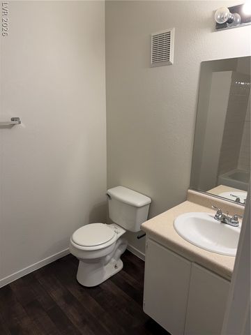 6800 LAKE MEAD Boulevard 2038, Las Vegas, NV 89156