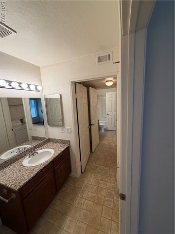 6800 LAKE MEAD Boulevard 2038, Las Vegas, NV 89156