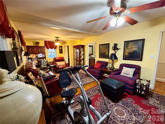 920 Paramount Circle, Gastonia, NC 28052