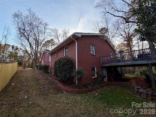 920 Paramount Circle, Gastonia, NC 28052