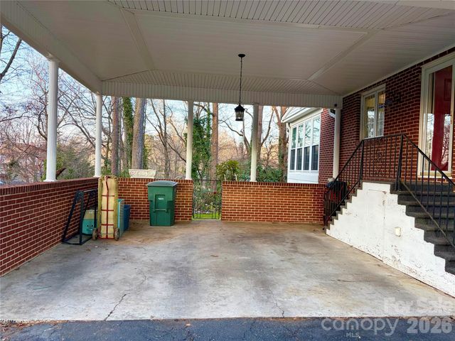 920 Paramount Circle, Gastonia, NC 28052