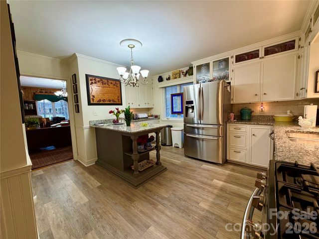 920 Paramount Circle, Gastonia, NC 28052