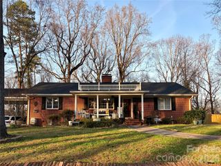 920 Paramount Circle, Gastonia, NC 28052
