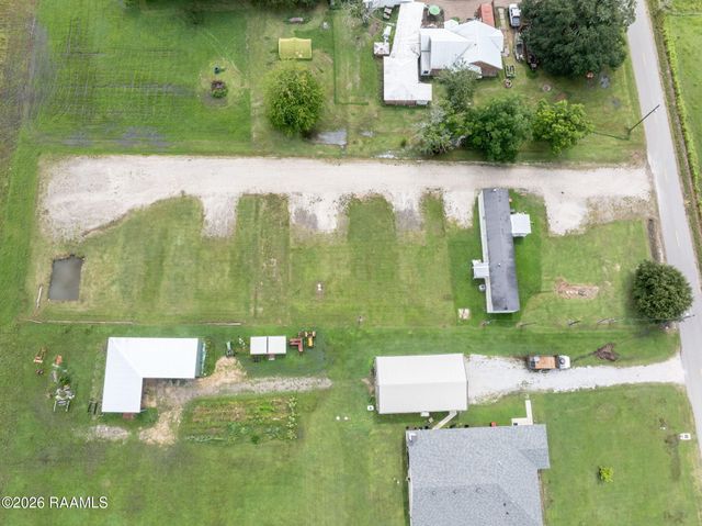 324 Paul Molbert Road, Duson, LA 70529