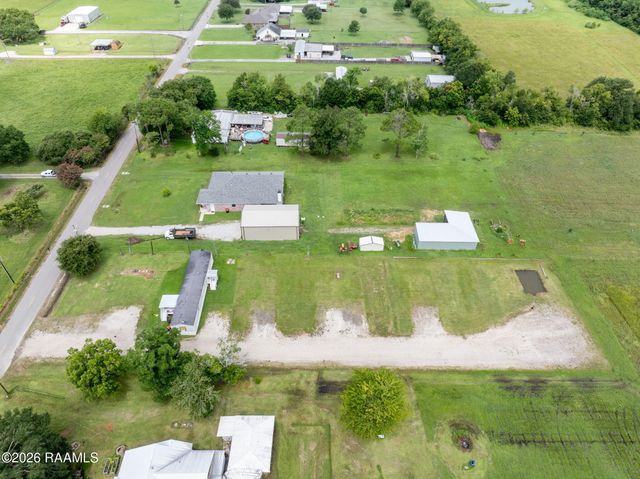 324 Paul Molbert Road, Duson, LA 70529