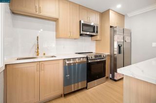 1437 Marchbanks Dr 8, Walnut Creek, CA 94598