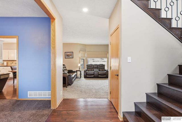 11804 S 53rd Street, Papillion, NE 68133