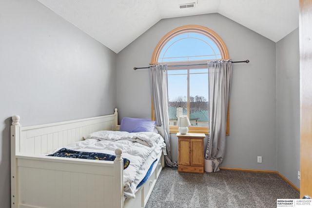 11804 S 53rd Street, Papillion, NE 68133