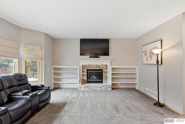 11804 S 53rd Street, Papillion, NE 68133